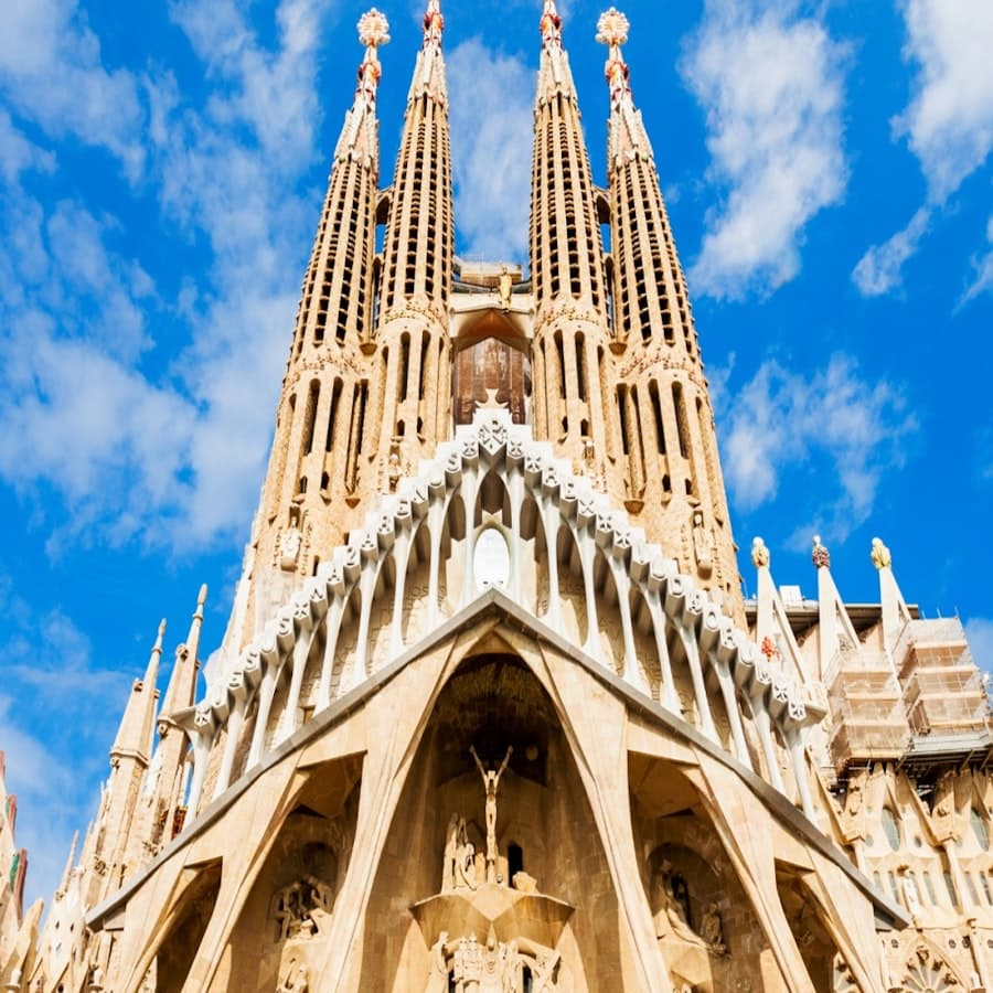 Sagrada Familia y Barcelona: Excursión de día completo